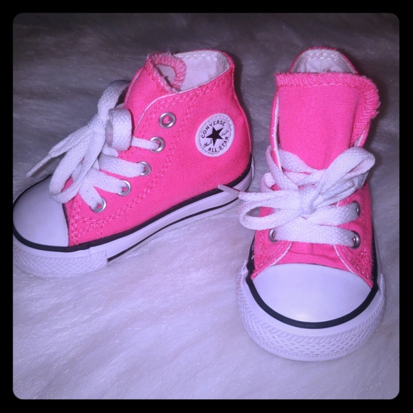 hot pink baby converse